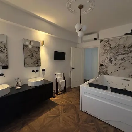 Tatil Evi Bedbluesky-sparklingsuite Nel Centro Di